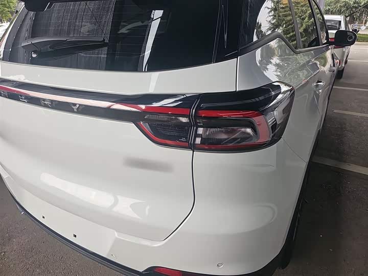 Фото 8 - Chery Tiggo 7 Plus