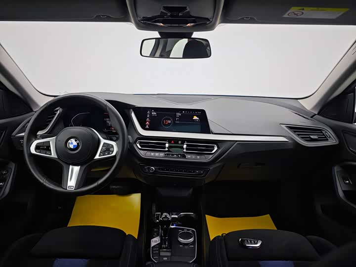 Фото 20 - BMW 2 Series