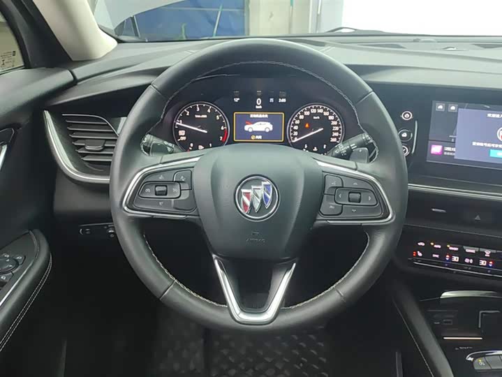 Фото 15 - Buick Envision Plus