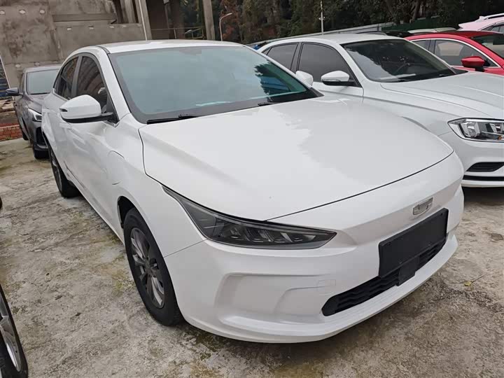 Фото 4 - Geely Geometry A