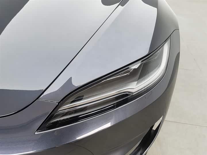 Фото 7 - Tesla Model 3