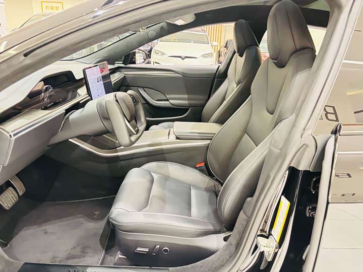 Фото 6 - Tesla Model S