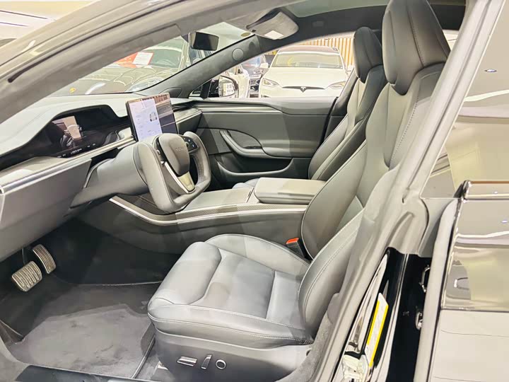 Фото 7 - Tesla Model S