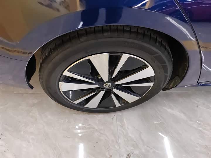 Фото 26 - Nissan Teana