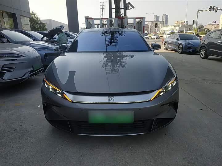 Фото 3 - BYD Han