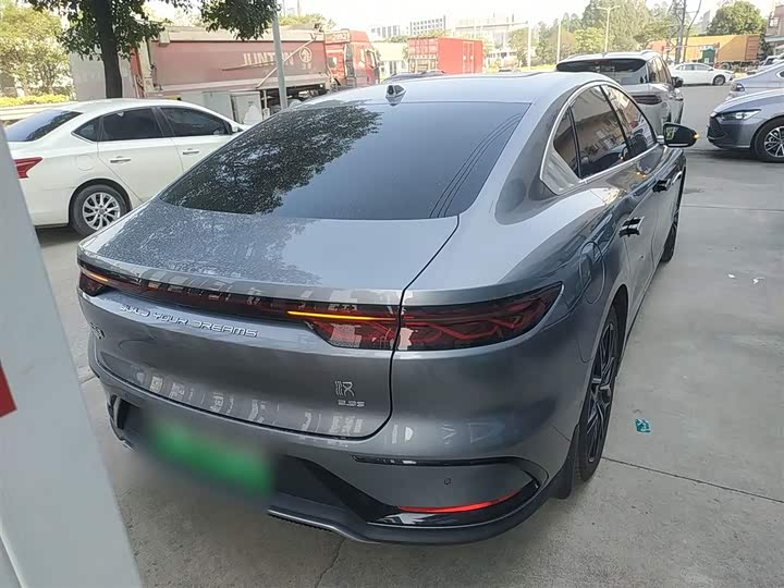 Фото 6 - BYD Han