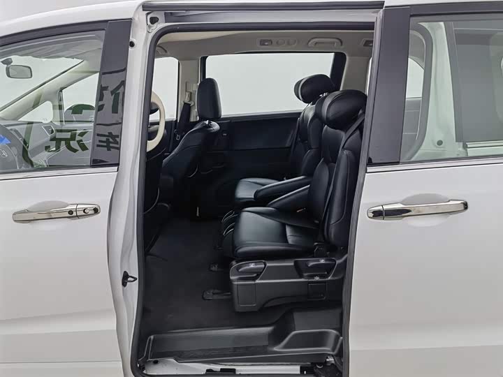 Фото 15 - Honda Odyssey