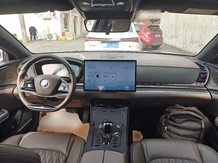 Фото 10 - BYD Han