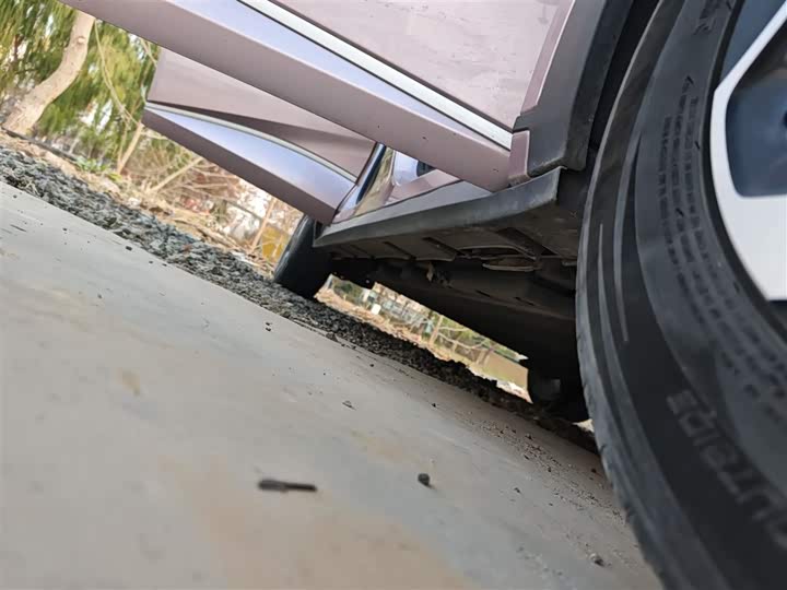 Фото 21 - BYD Dolphin