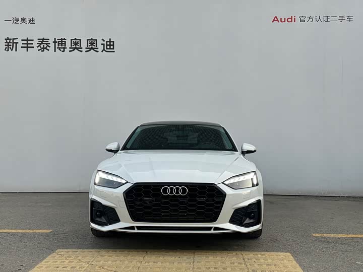 Фото 2 - Audi A5