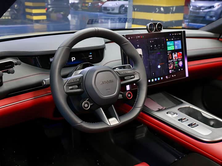 Фото 12 - Xiaomi SU7