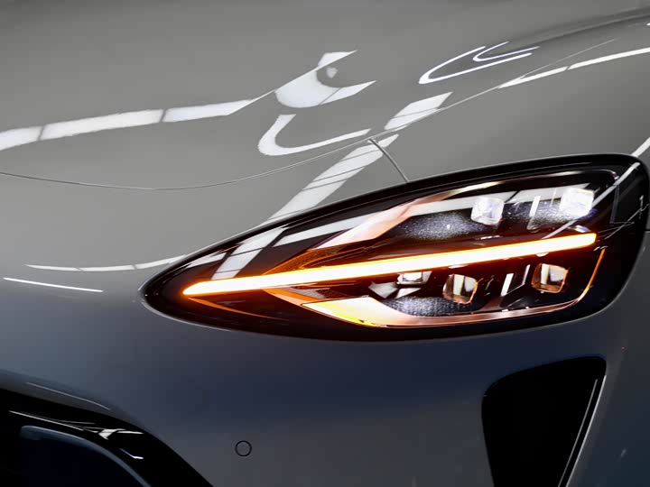 Фото 4 - Xiaomi SU7