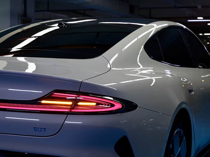 Фото 5 - Xiaomi SU7