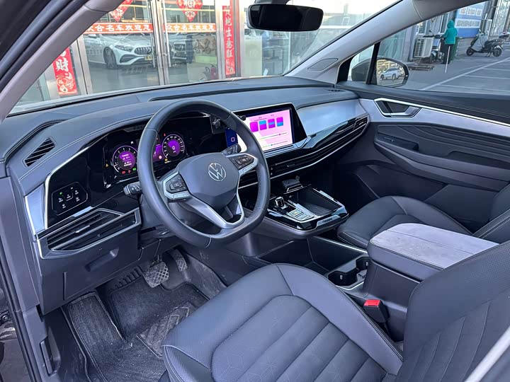 Фото 10 - Volkswagen Talagon