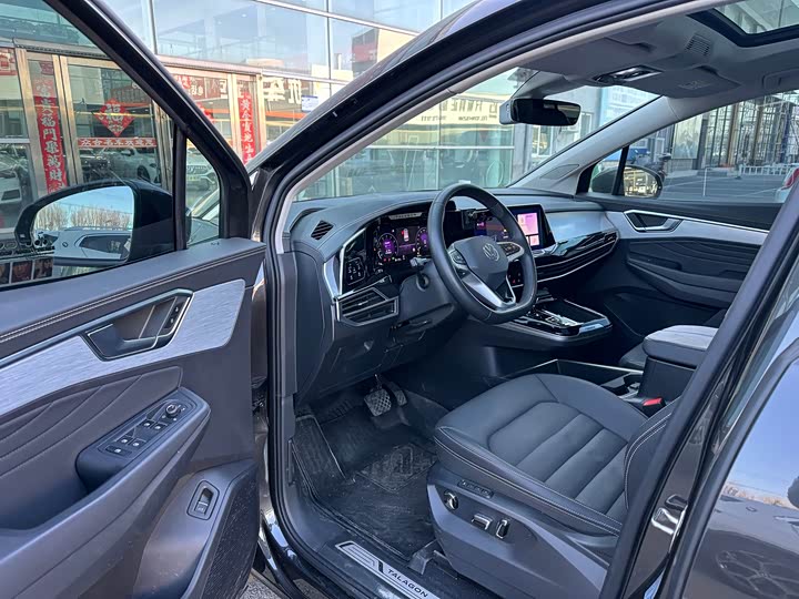 Фото 4 - Volkswagen Talagon