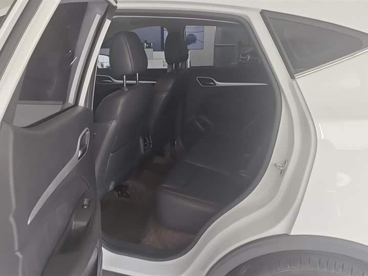 Фото 11 - MG Motor ZS