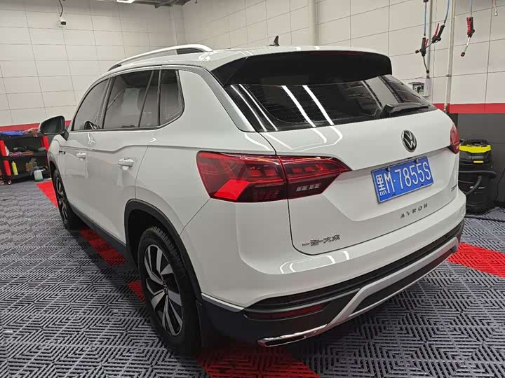 Фото 3 - Volkswagen Tayron