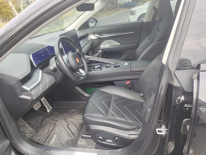 Фото 15 - Zeekr 001