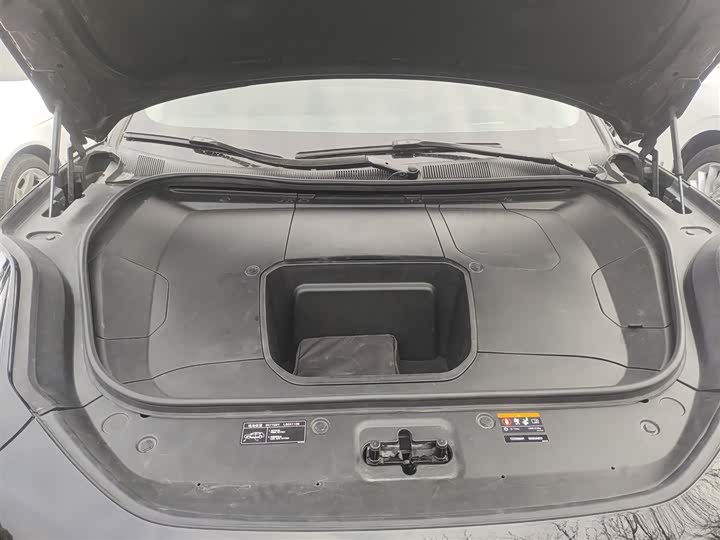 Фото 20 - Zeekr 001