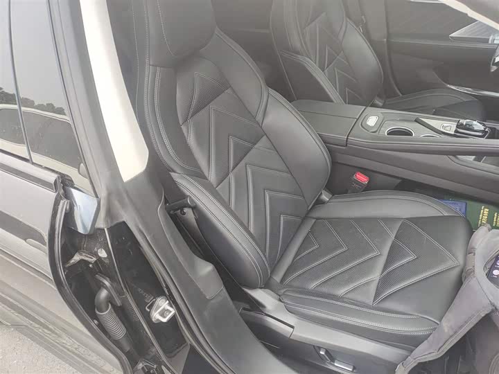 Фото 25 - Zeekr 001