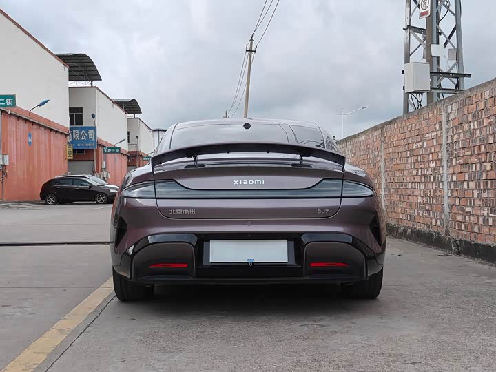 Фото 5 - Xiaomi SU7