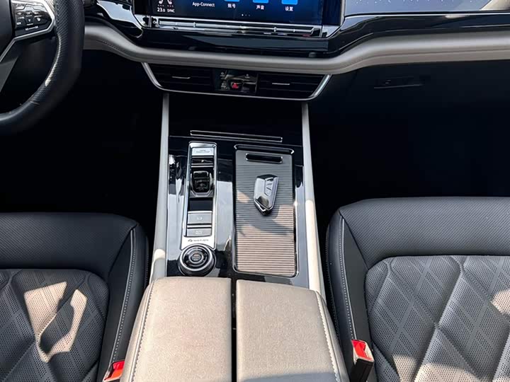 Фото 15 - Volkswagen Teramont Pro