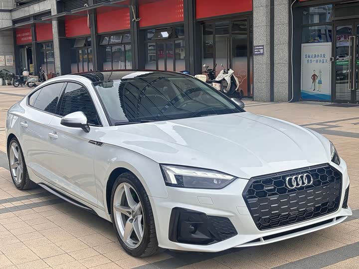 Фото 3 - Audi A5