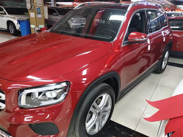 Фото 4 - Mercedes-Benz GLB-Class