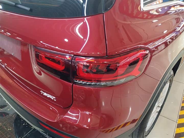 Фото 6 - Mercedes-Benz GLB-Class