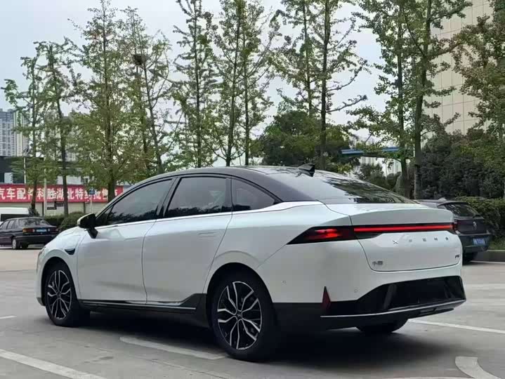 Фото 7 - XPeng P5