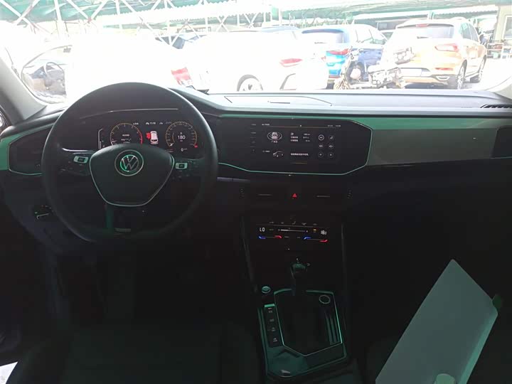 Фото 10 - Volkswagen Tayron