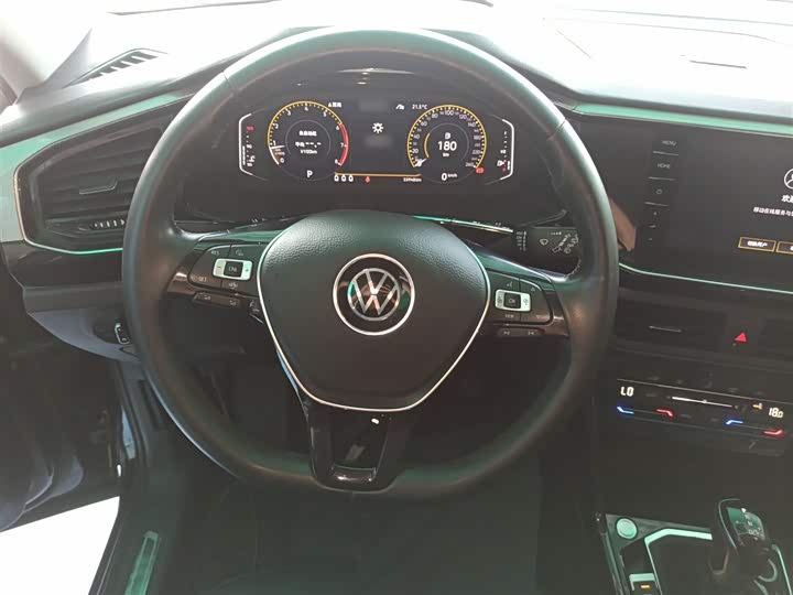 Фото 11 - Volkswagen Tayron