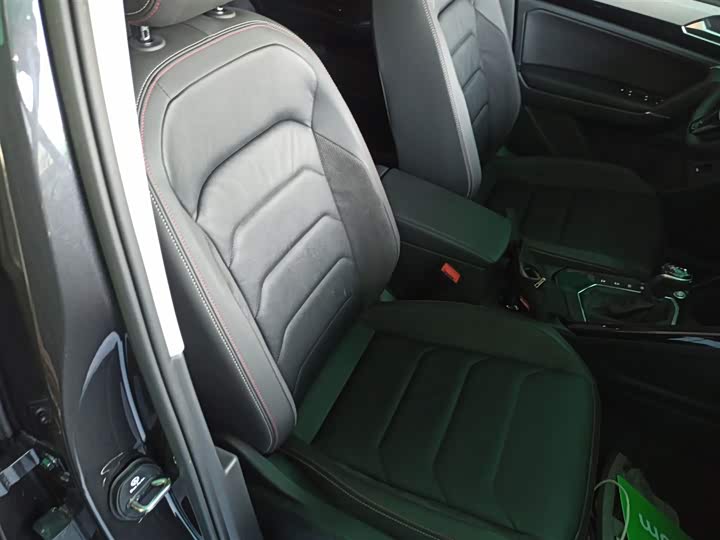 Фото 25 - Volkswagen Tayron