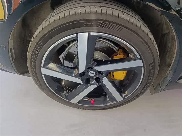 Фото 26 - Xiaomi YU7