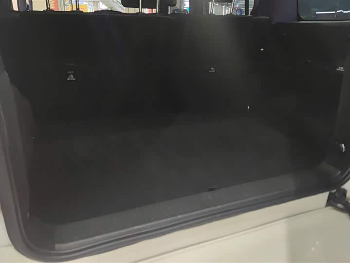 Фото 4 - Tank 300