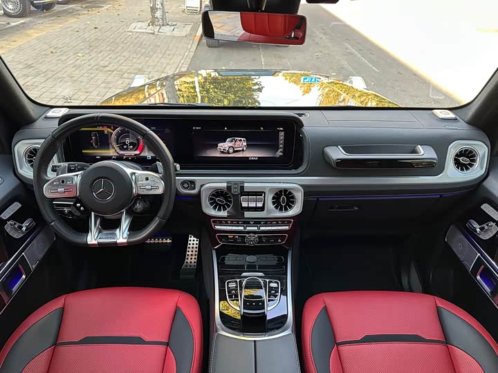 Фото 14 - Mercedes-Benz G-Class AMG