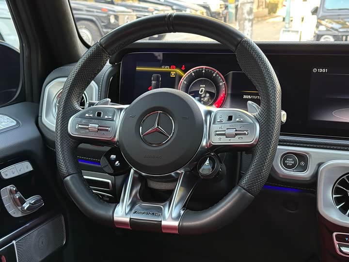 Фото 15 - Mercedes-Benz G-Class AMG