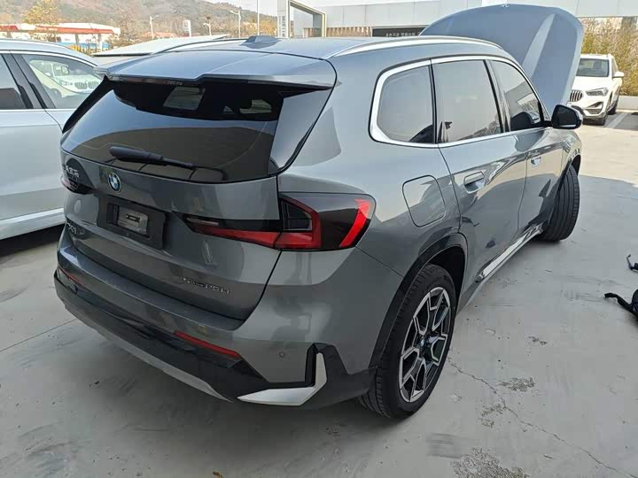 Фото 4 - BMW X1