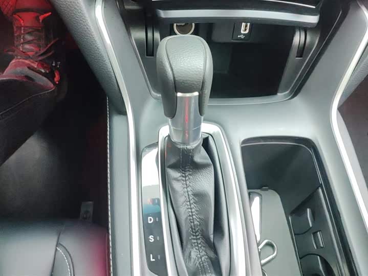 Фото 16 - Honda Inspire