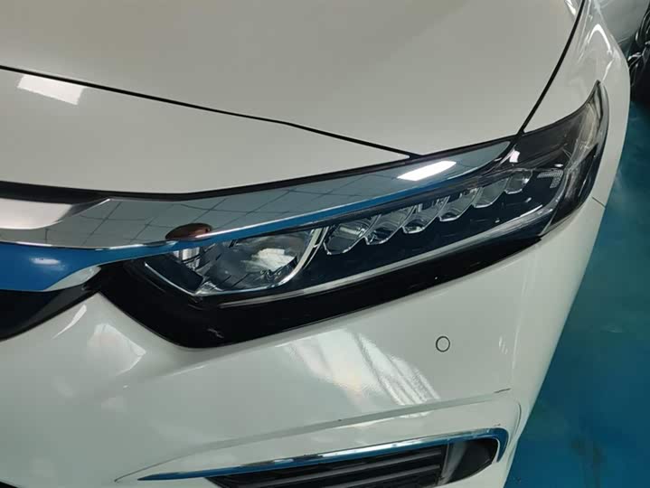 Фото 5 - Honda Inspire