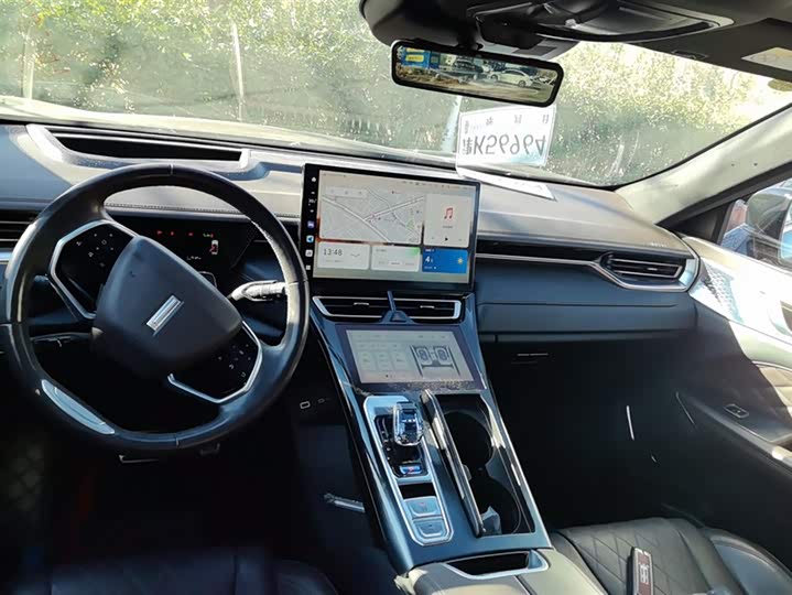 Фото 12 - Wey Mocca Hybrid