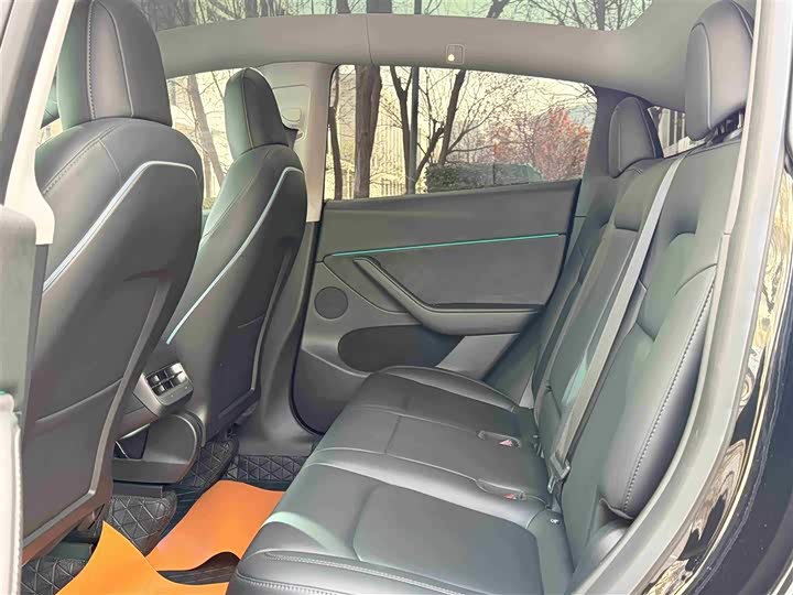 Фото 6 - Tesla Model Y