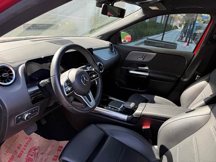 Фото 7 - Mercedes-Benz GLA-Class