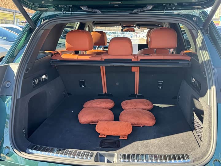 Фото 17 - LiXiang L7