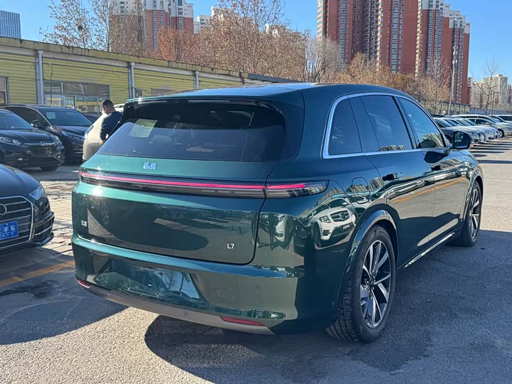 Фото 22 - LiXiang L7