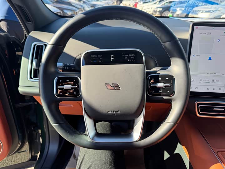 Фото 9 - LiXiang L7