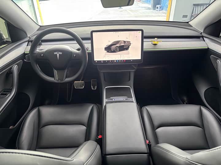 Фото 11 - Tesla Model Y