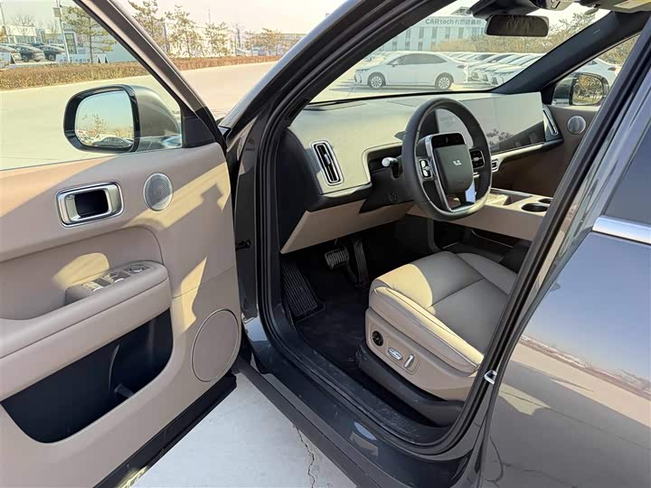 Фото 4 - LiXiang L6