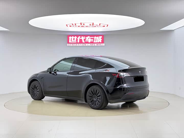 Фото 4 - Tesla Model Y