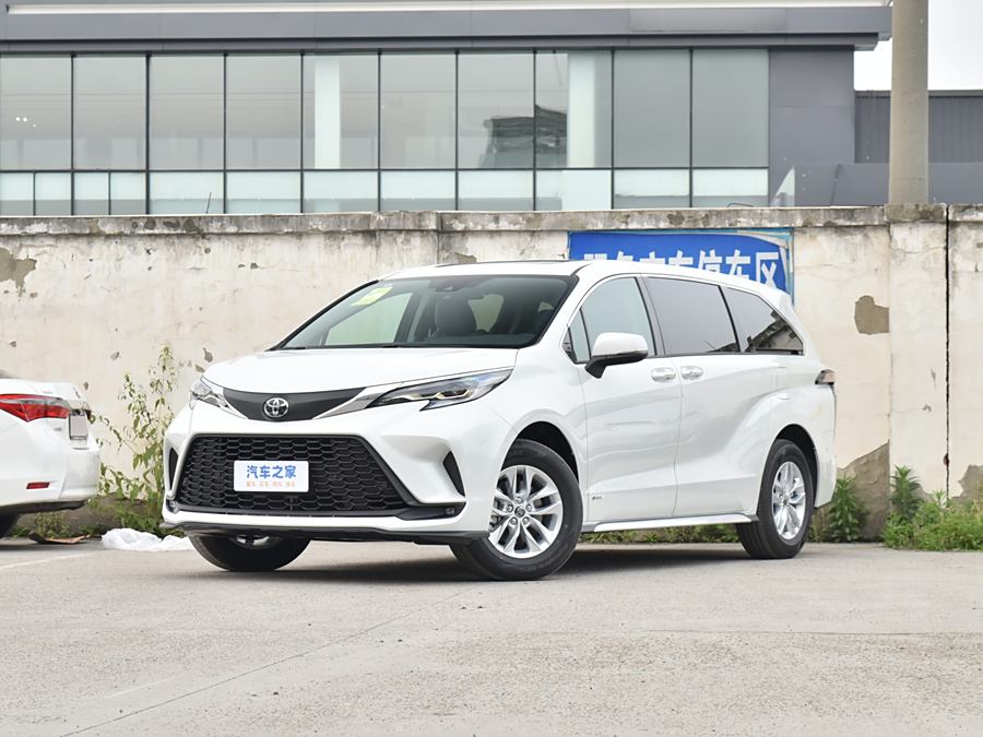 Фото 1 - Toyota Granvia